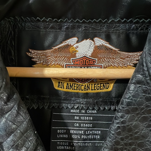 Women’s Harley Davidson Leather Jacket- Small - Picture 2 of 4